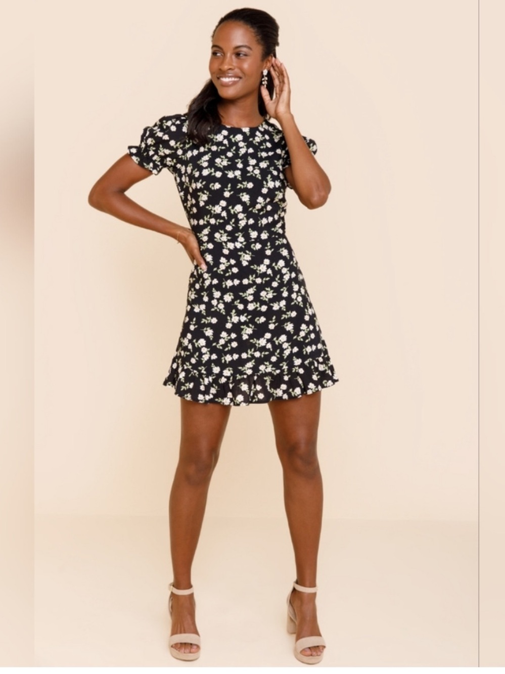 Mi Ami Tiff Ditsy Floral Ruffled Mini Dress Fit & Flare - Size: Small